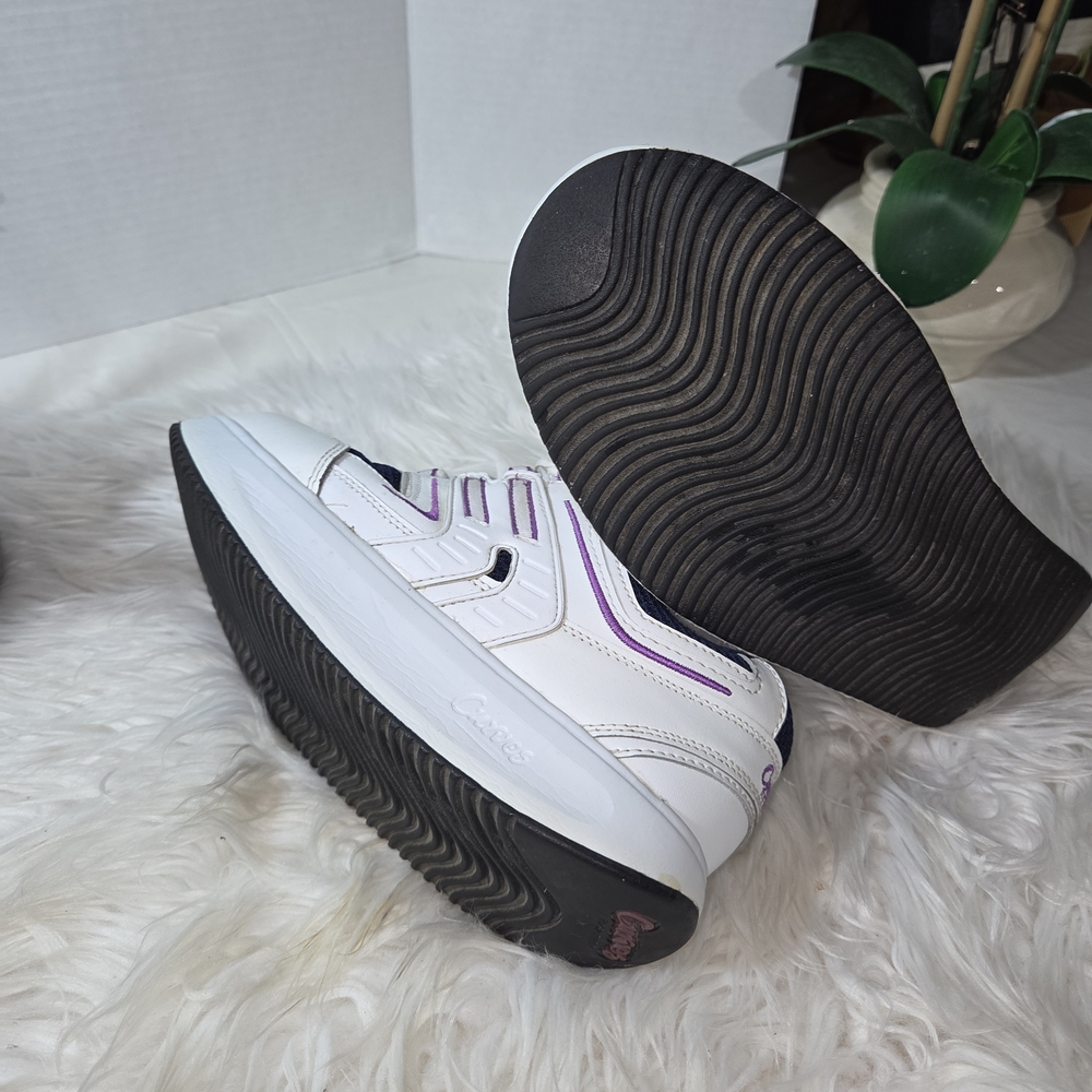 Curves For Women's White and Purple Sneaker Shoes, Size 8 - Picture 5 of 8